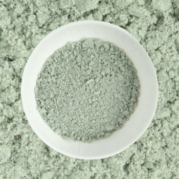 Lemongrass + Aloe Vera Bath Soak (50mg)